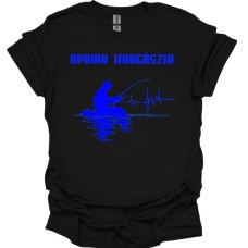 Póló - Apuma horgászik